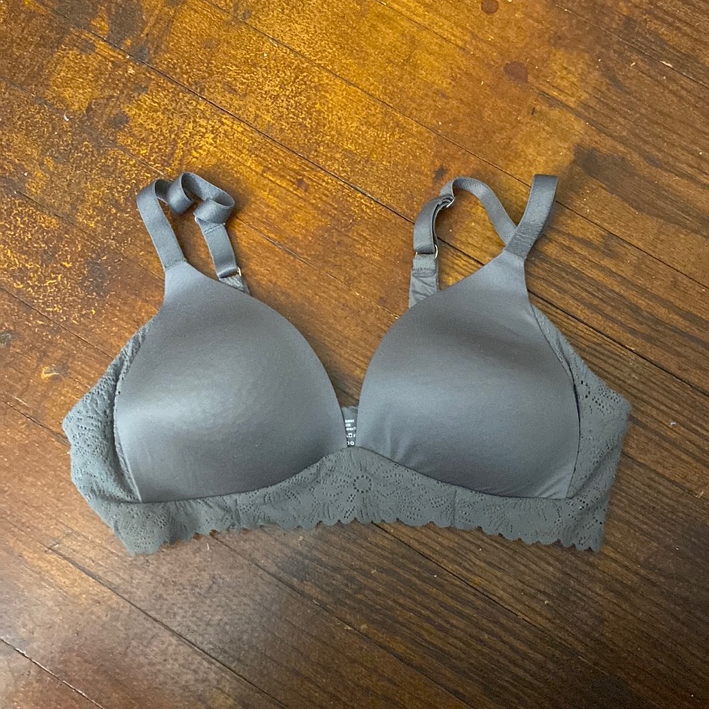 Aerie Real Sunnis Wireless Bra 34B
